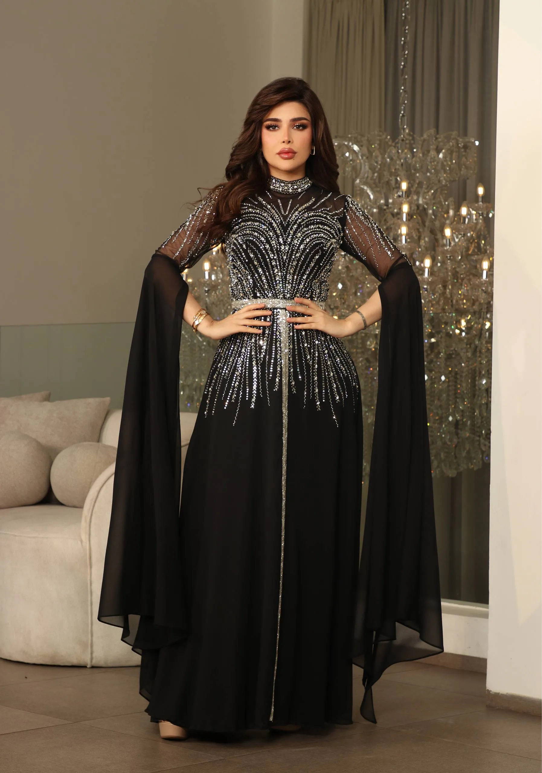أسود
